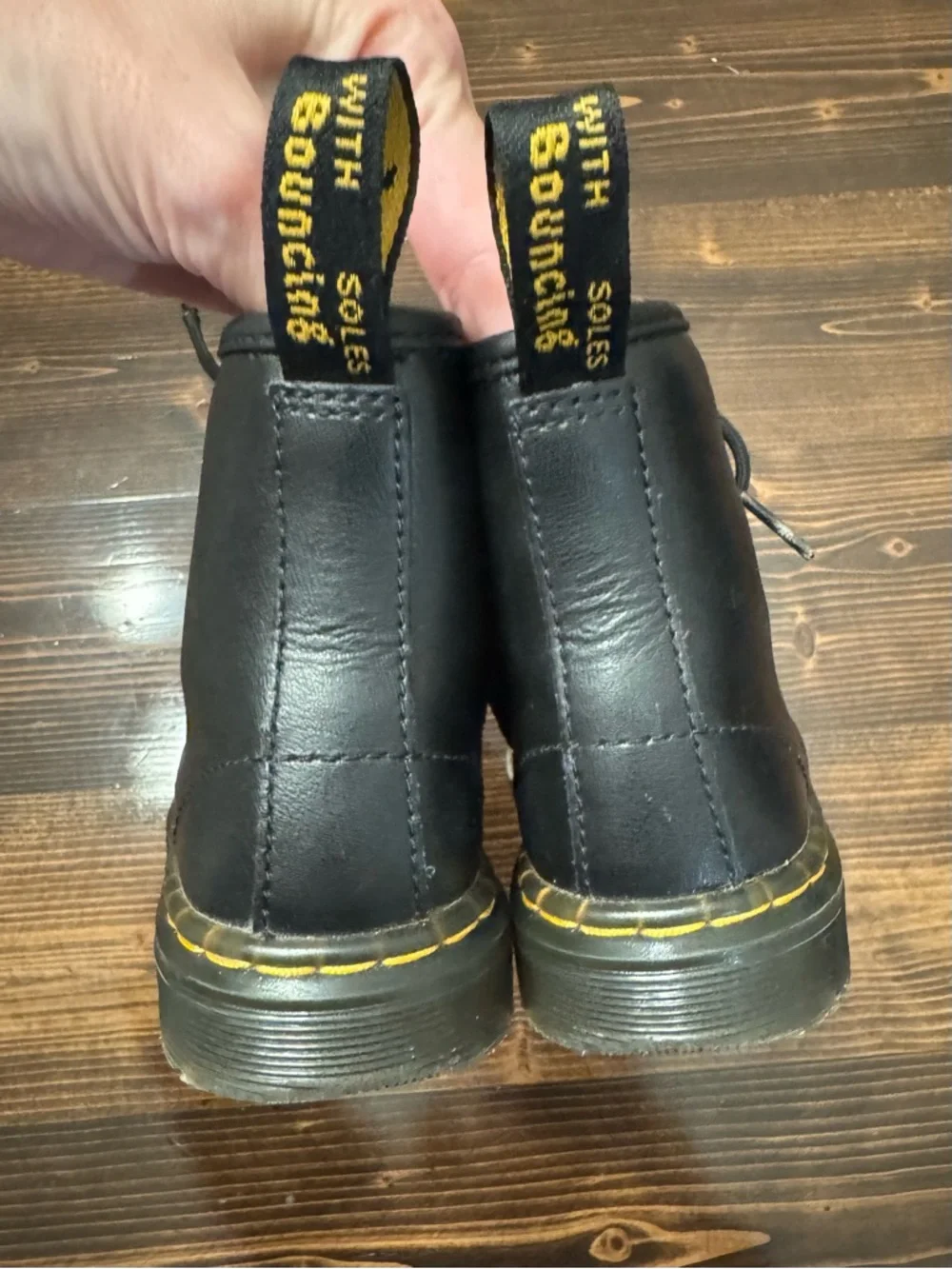 Dr. Martens Zavala Unisex Kids Black Leather Combat Boots with Side‎ Zip Size 10